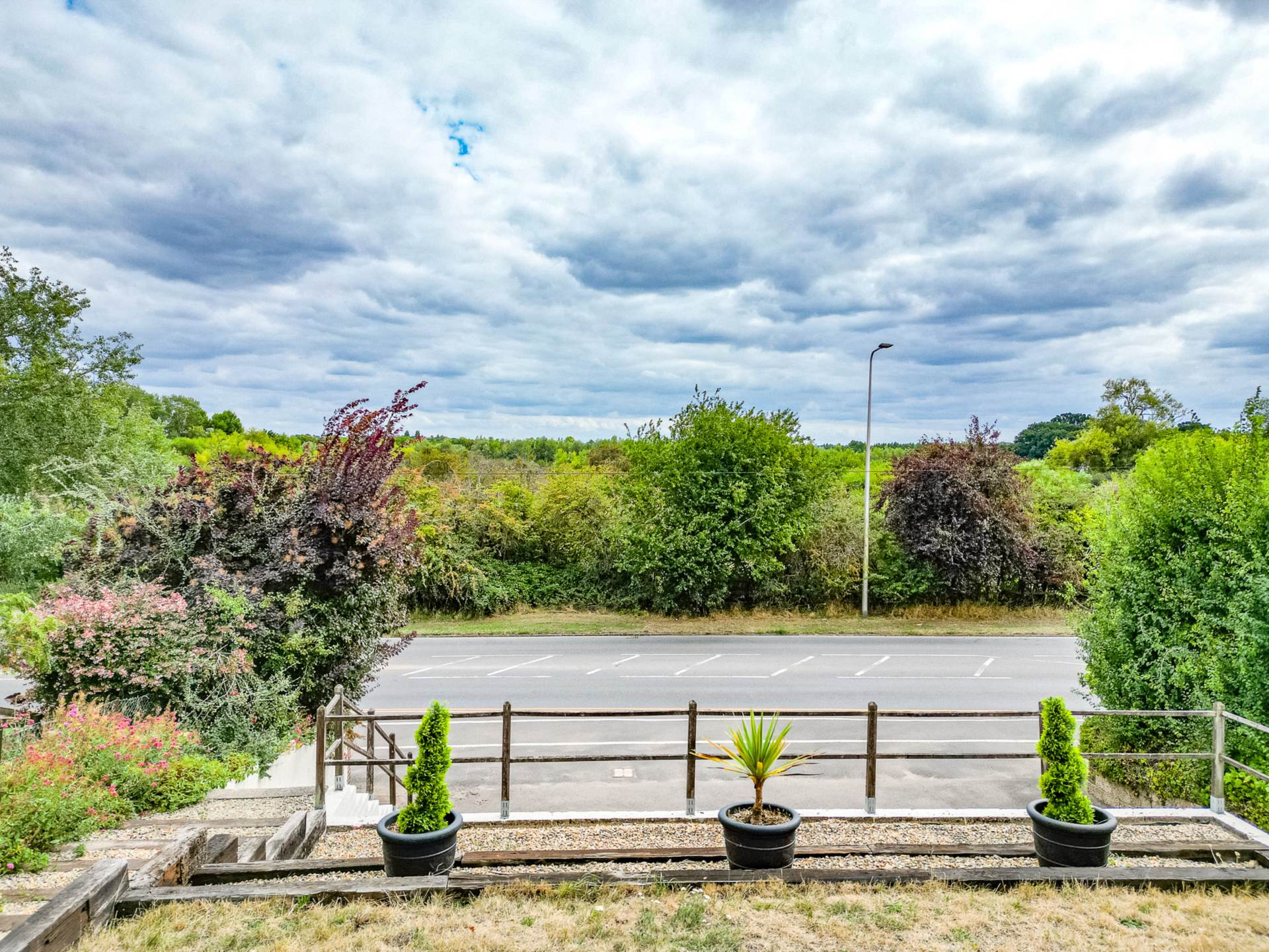 Henley Road, Caversham, Image 40
