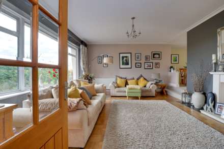 Henley Road, Caversham, Image 11