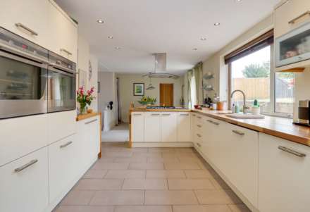 Henley Road, Caversham, Image 19