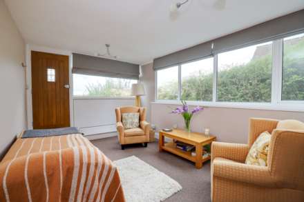 Henley Road, Caversham, Image 20