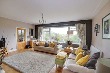 Henley Road, Caversham, Image 3