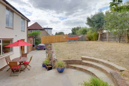Henley Road, Caversham, Image 35