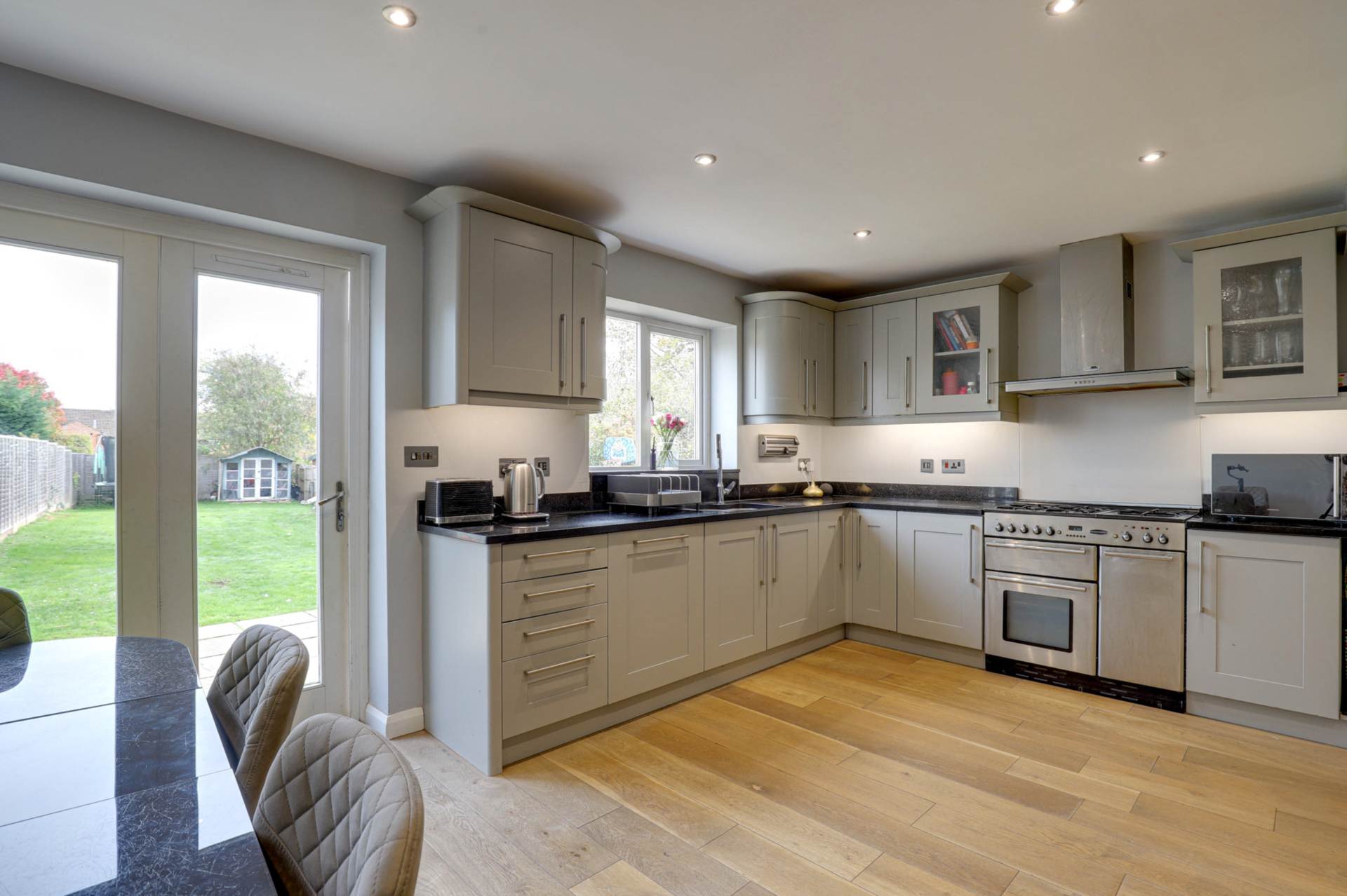 Woodcote Way, Caversham, Image 14