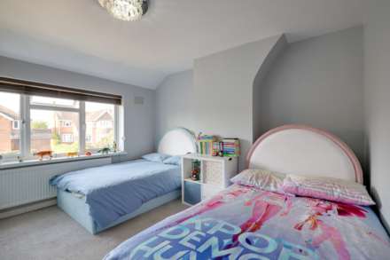 Woodcote Way, Caversham, Image 7