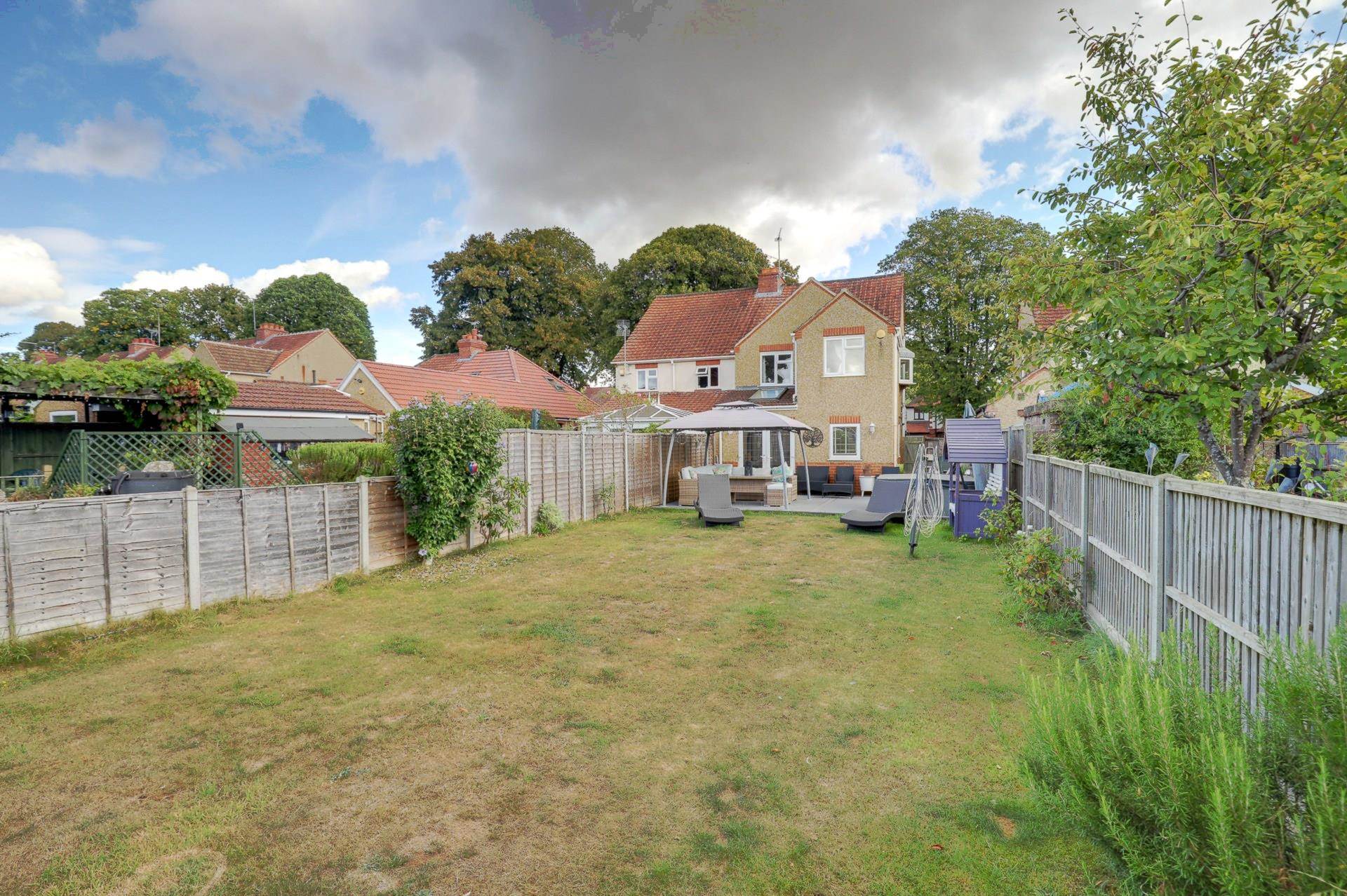 All Hallows Road, Caversham, Reading, Image 2