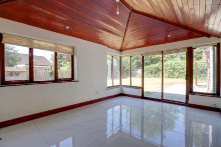 Upper Woodcote Road, Caversham Heights, Reading, Image 10