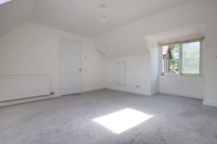 Upper Woodcote Road, Caversham Heights, Reading, Image 13