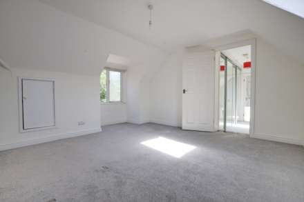 Upper Woodcote Road, Caversham Heights, Reading, Image 14