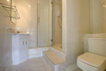 Upper Woodcote Road, Caversham Heights, Reading, Image 19
