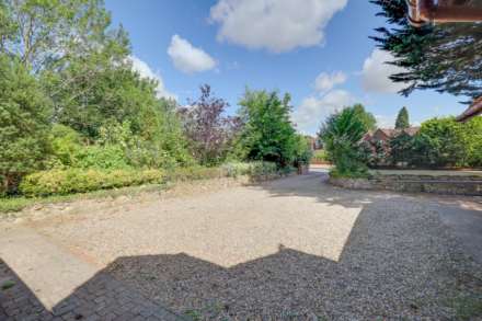 Upper Woodcote Road, Caversham Heights, Reading, Image 23