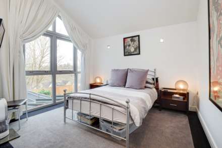 Hornbeam Close, Caversham Heights, Reading, Image 4