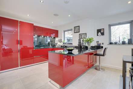 Hornbeam Close, Caversham Heights, Reading, Image 6