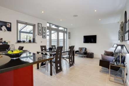 Hornbeam Close, Caversham Heights, Reading, Image 7