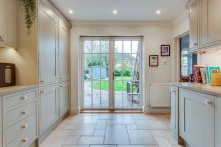 Briants Avenue, Caversham, Image 10