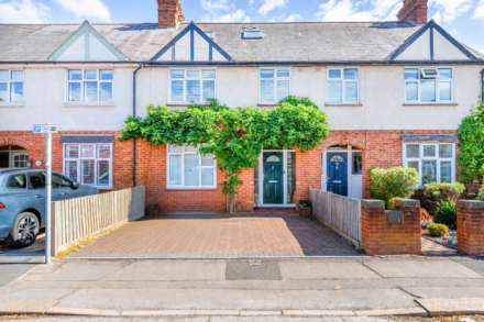 Wolsey Road, Caversham, Reading