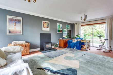 Upper Warren Avenue, Caversham Heights, Image 12