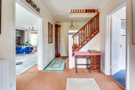 Upper Warren Avenue, Caversham Heights, Image 14