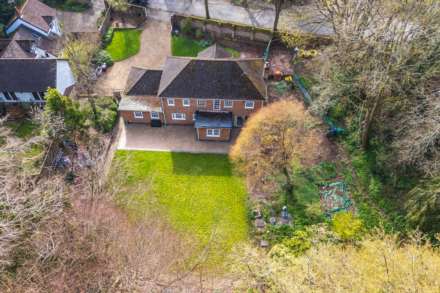 Upper Warren Avenue, Caversham Heights, Image 25