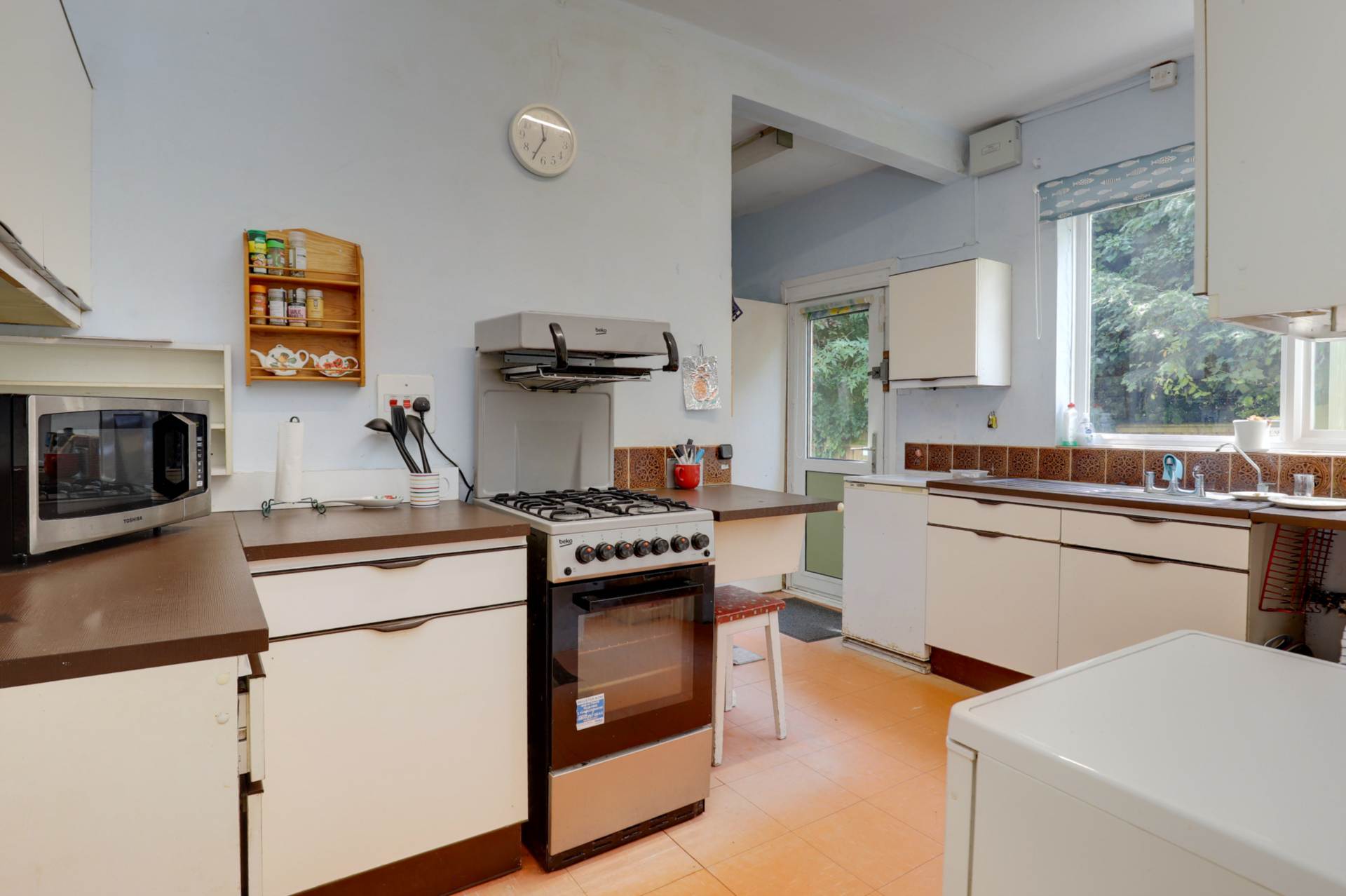 St Annes Road, Caversham, Image 12