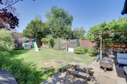 Lea Road, Sonning Common, South Oxfordshire, Image 17