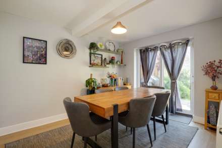Lea Road, Sonning Common, South Oxfordshire, Image 7