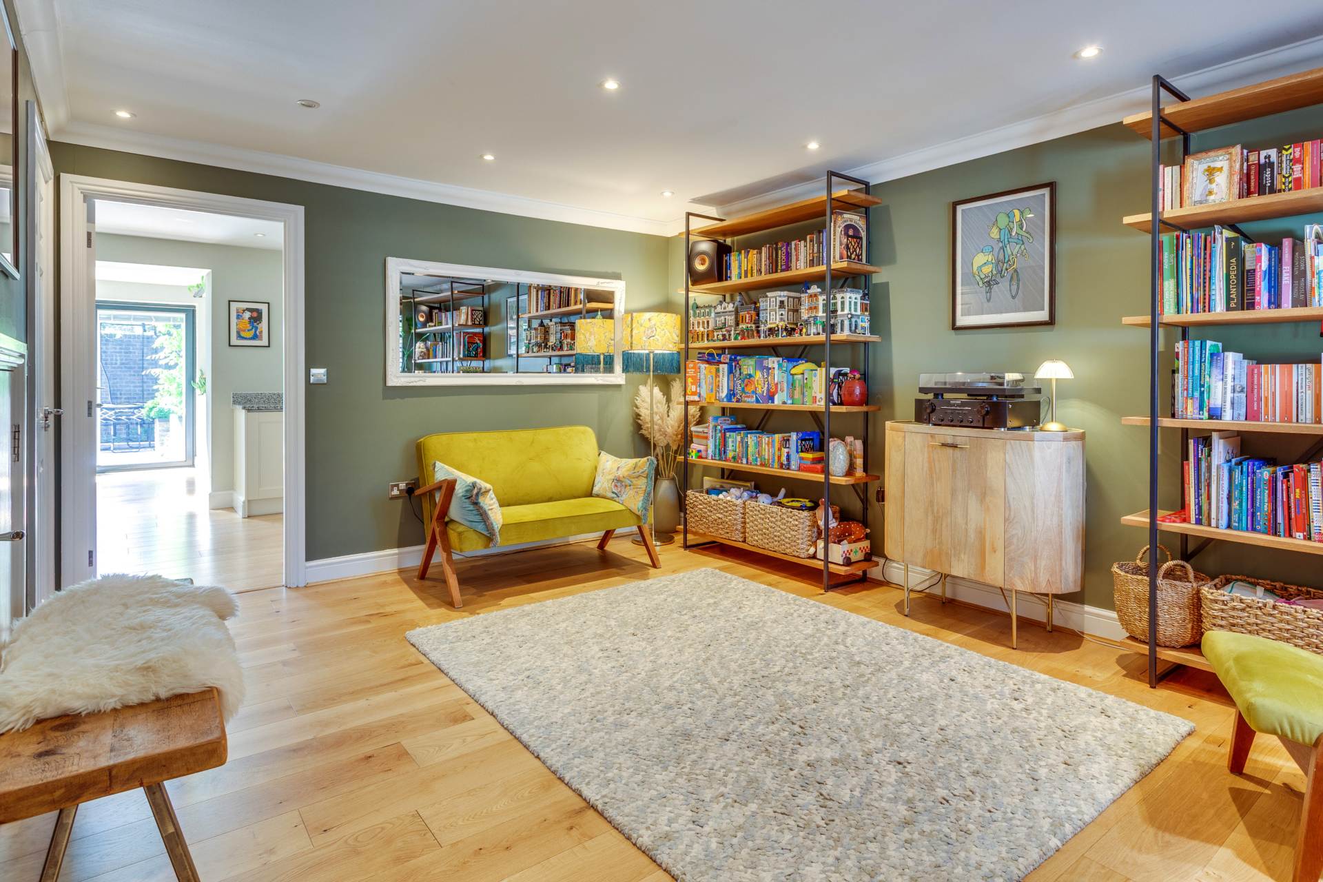 Little Woodcote Close, Caversham Heights, Image 20