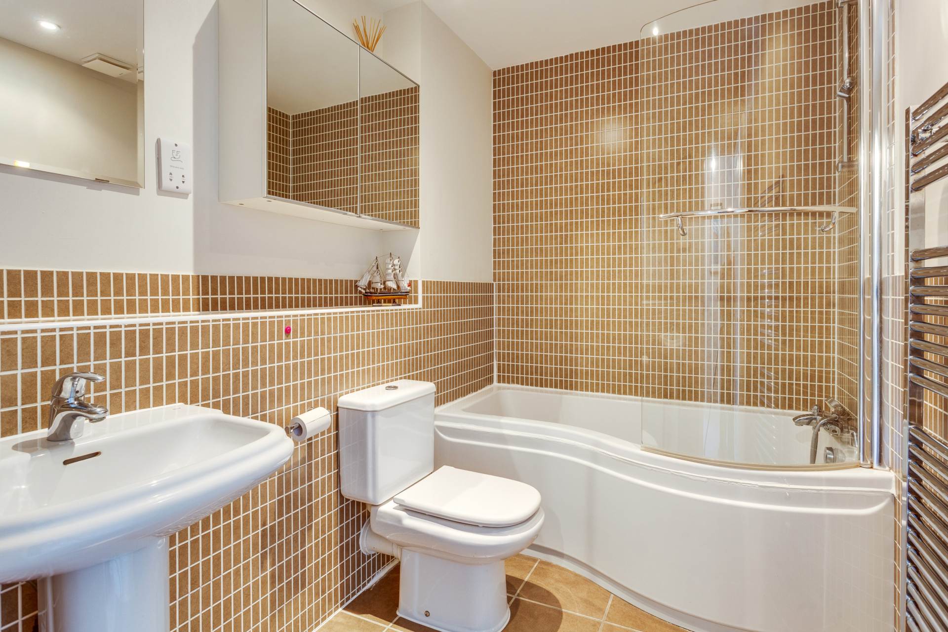 Little Woodcote Close, Caversham Heights, Image 29