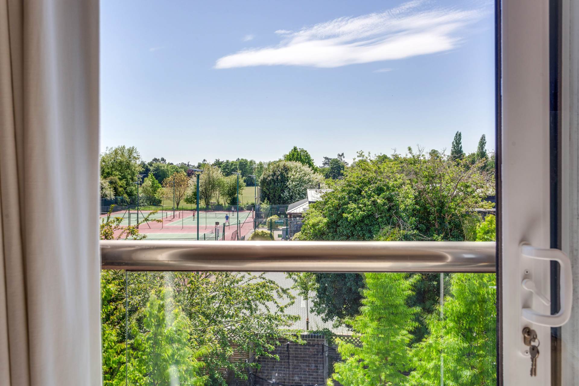 Little Woodcote Close, Caversham Heights, Image 6
