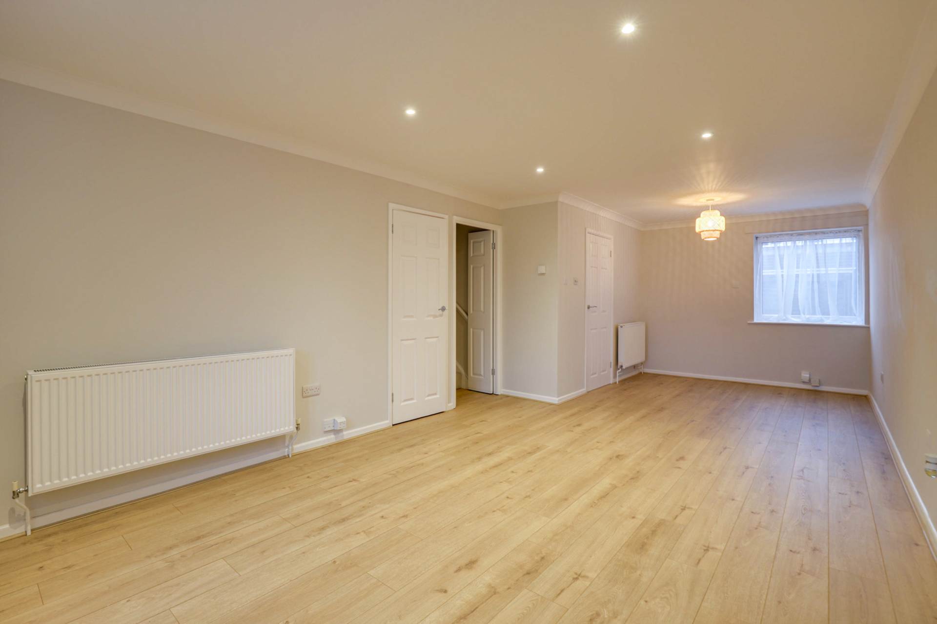 Netley Close, Caversham Park Village, Reading, Image 12