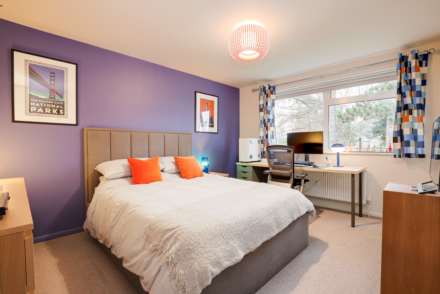 Ridge Hall Close, Caversham, Image 12