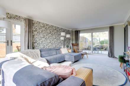 Ridge Hall Close, Caversham, Image 5