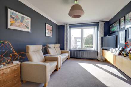 Ridge Hall Close, Caversham, Image 8