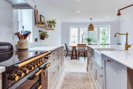 Walnut Tree farm, Checkendon, South Oxfordshire, Image 15