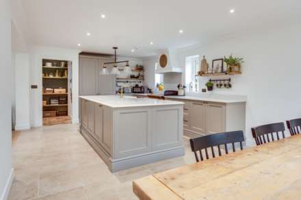 Walnut Tree farm, Checkendon, South Oxfordshire, Image 16