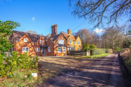 Walnut Tree farm, Checkendon, South Oxfordshire, Image 34