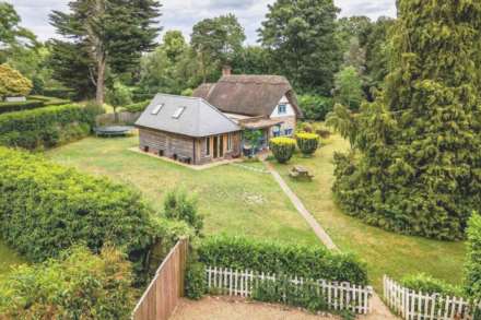 Primrose Cottage, Cane End, South Oxfordshire, Image 13