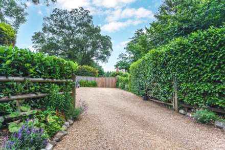 Primrose Cottage, Cane End, South Oxfordshire, Image 14