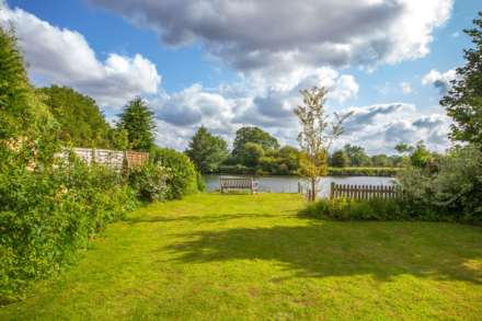 The Warren, Reading, Image 32