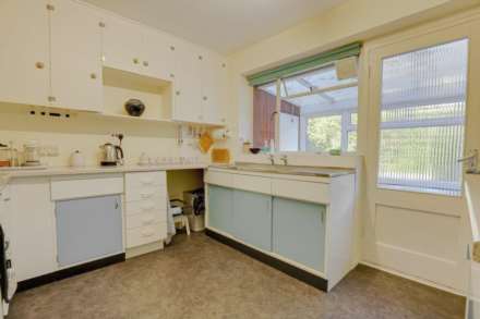 Knowle Close, Caversham Heights, Reading, Image 7