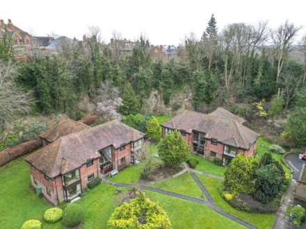 Woodrow Court, Caversham, Image 1