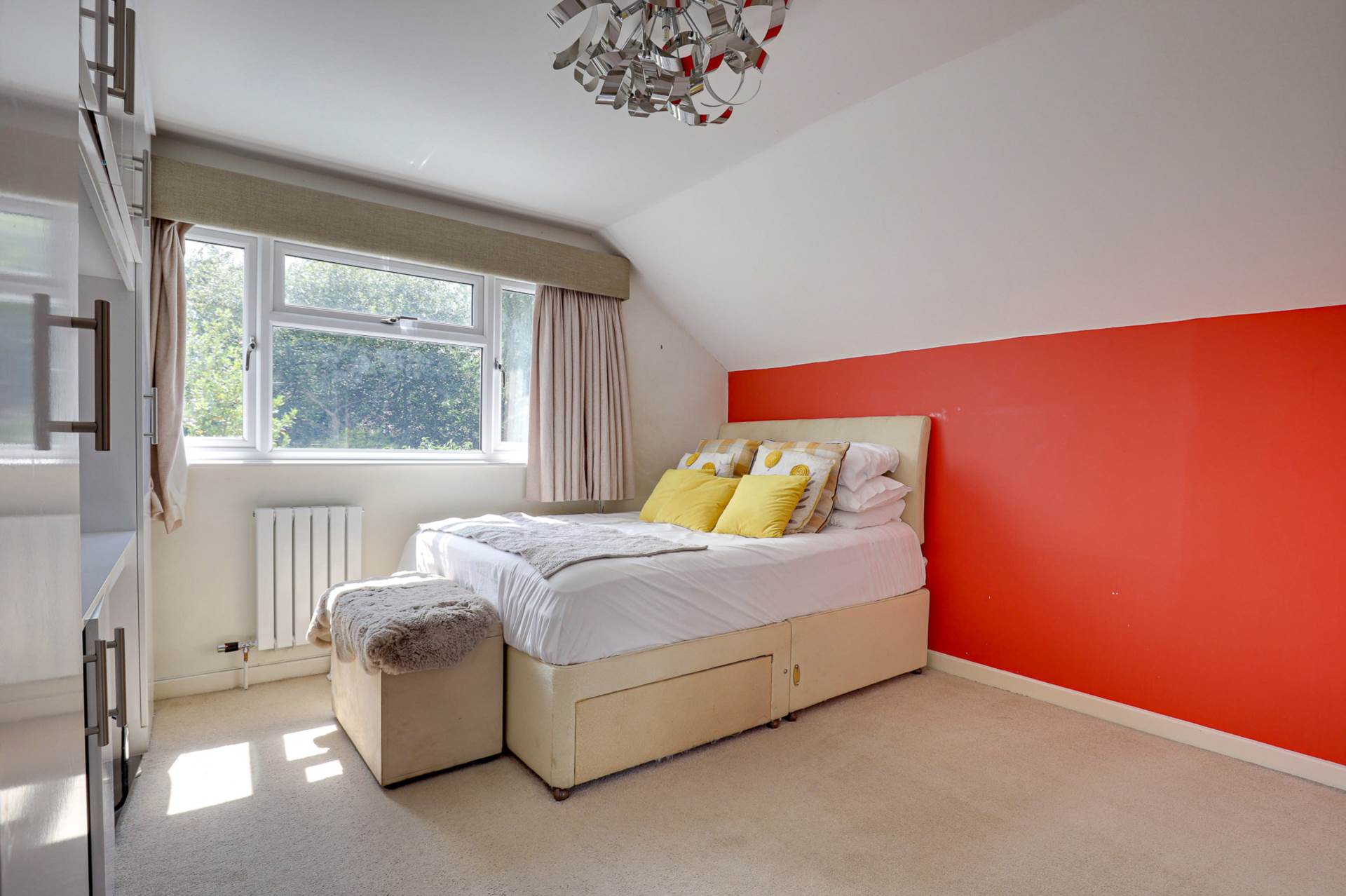 Silverthorne Drive, Caversham Heights, Image 8