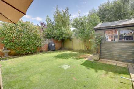 Silverthorne Drive, Caversham Heights, Image 10