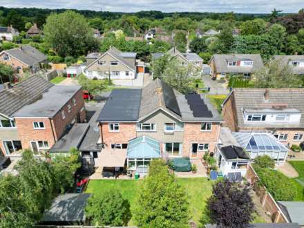 Silverthorne Drive, Caversham Heights, Image 31