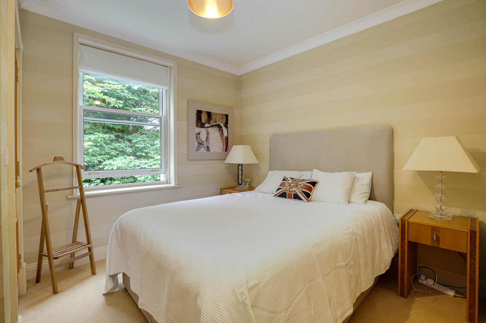 Treetops, Caversham Heights, Reading, Image 18