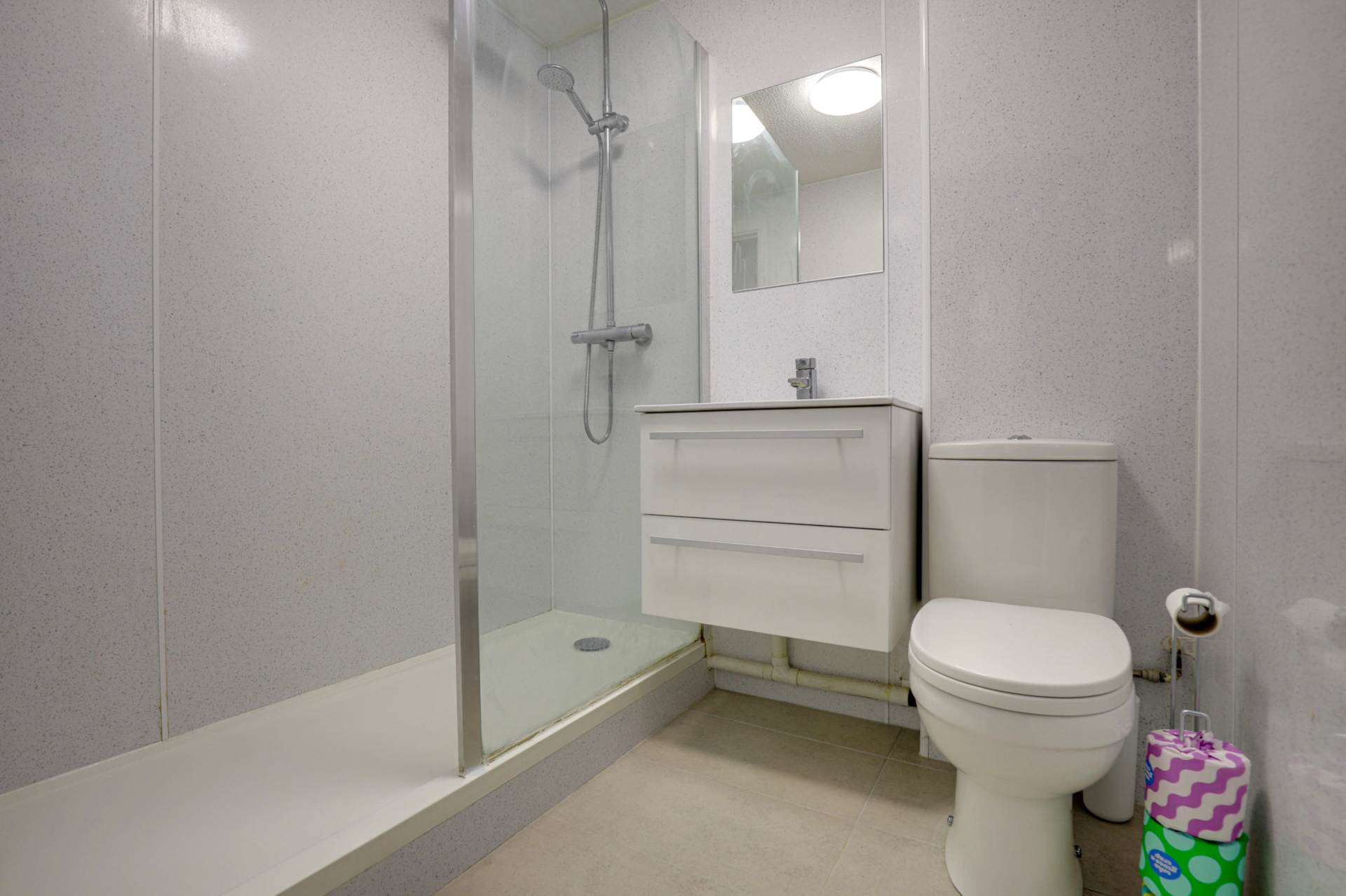 The Willows, Caversham, Image 9