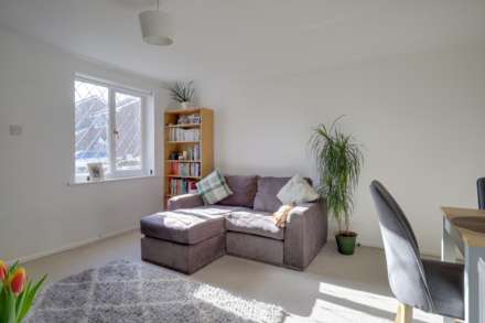 The Willows, Caversham, Image 10