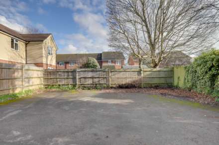 The Willows, Caversham, Image 21