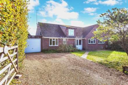 Property For Sale The Hamlet, Gallowstree Common, Reading