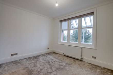 The Warrenside, Reading, Image 15