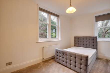 The Warrenside, Reading, Image 6